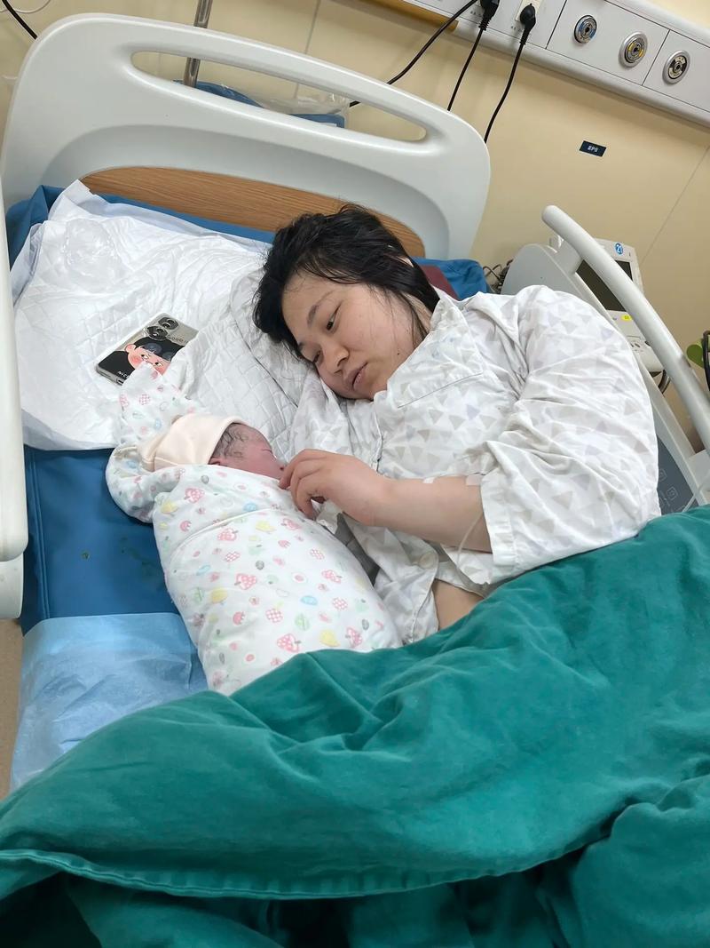 给儿媳妇肚子里种个宝宝